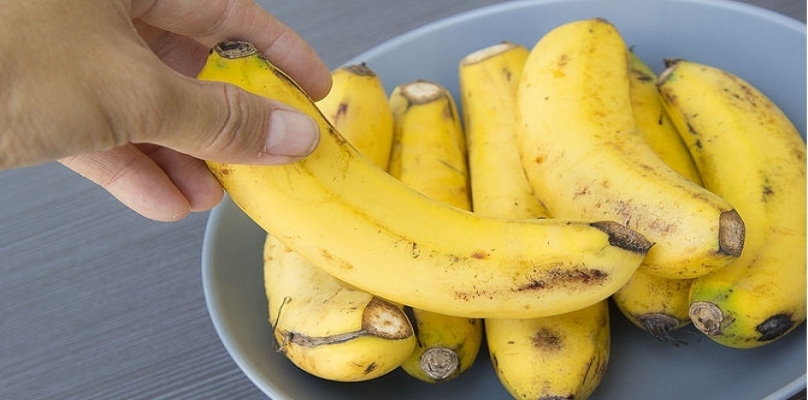فيتامين «عالصبحية».. فوائد «البقع السوداء» فى الموز
